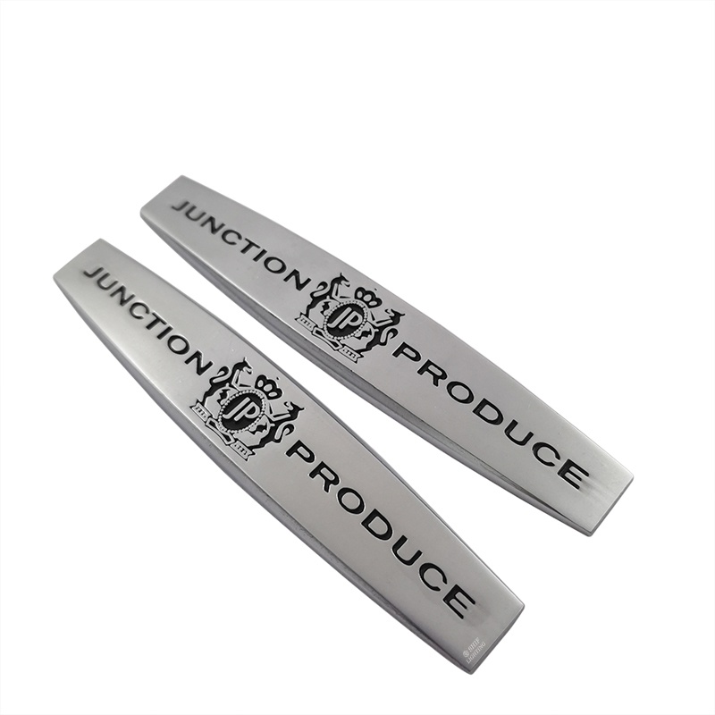 Bộ 2 Miếng Dán Kim Loại JP JP Trang Trí Xe Hơi