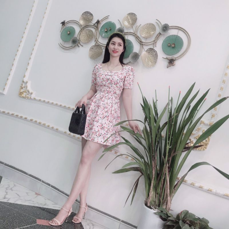 Đầm nữ cổ vuông tay phồng siêu quyến rũ kèm quần đùi trong | BigBuy360 - bigbuy360.vn