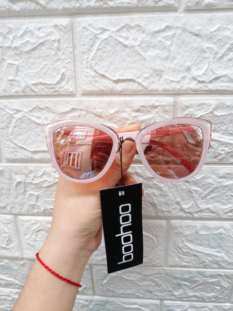 Kính Boohoo M224 lỗi nhẹ giảm còn 170k xách tay Mỹ-có bill chính hãng