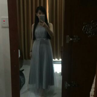 Đầm maxi cổ yếm
