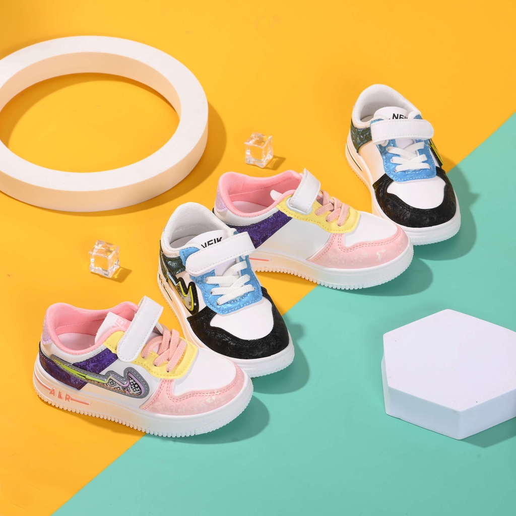 Giày Sneaker Cho Bé Phù Hợp Cả Bé Trai Và Bé Gái 2-14 Tuổi Kiểu Dáng Phong Cách Chất Liệu Mềm Êm Cao Cấp Đế Chống Trượt