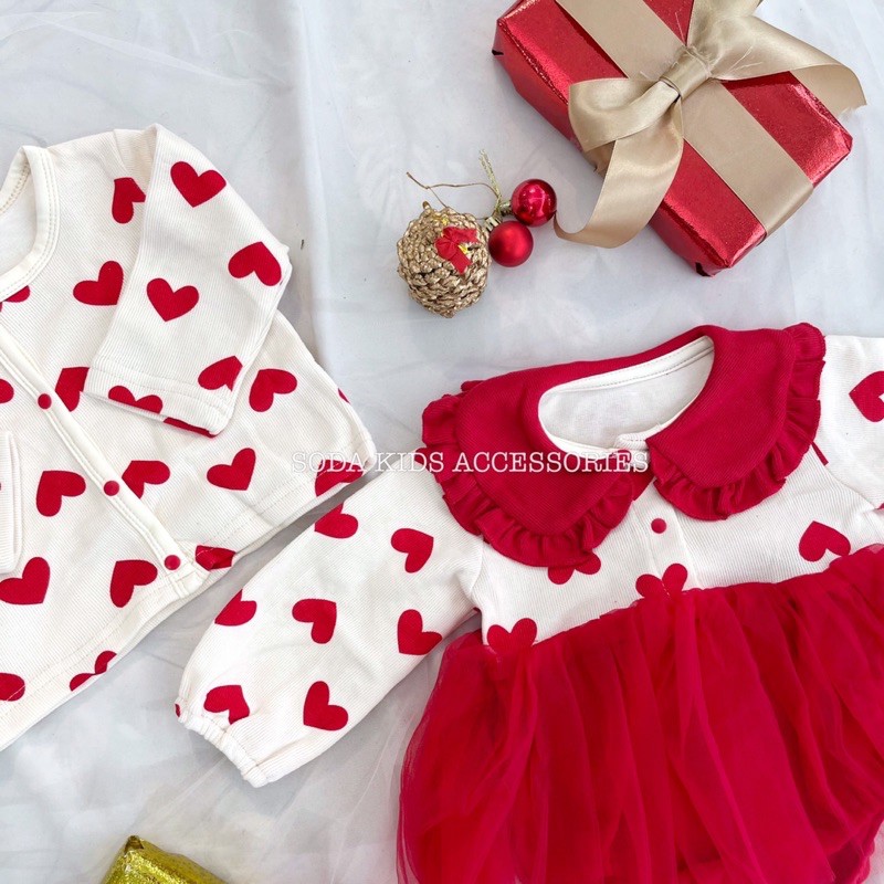 Bộ váy kèm áo trái tim đỏ (Ảnh thật)