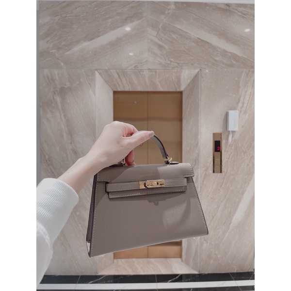 TÚI H DÁNG CHỮ A SIZE 22 TAG VÀNG SPSL - ẢNH THẬT+ VIDEO