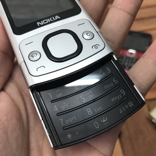Điện thoại Nokia 6700 Slide