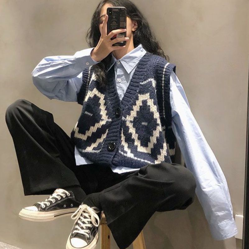 Set Áo Sơ Mi Tay Dài + Áo Khoác Len Không Tay Cổ Chữ V Thời Trang Cho Nữ