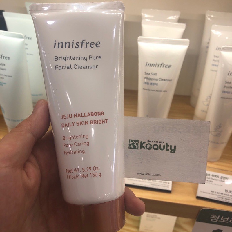 Sữa rửa mặt làm trắng da Innisfree Brightening Pore Facial Cleanser