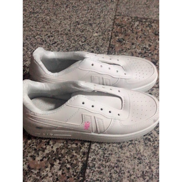 Giày thể thao trắng đế cao phong cách ulzzang kèm ảnh thật
