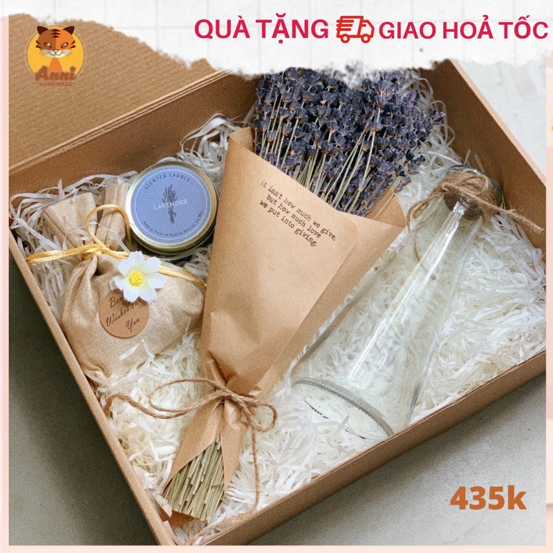 Set hoa Lavender (Lavender, bình cắm hoa, bịch túi nụ và thiệp)