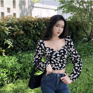 (SẴN) Áo croptop hoa cúc M8