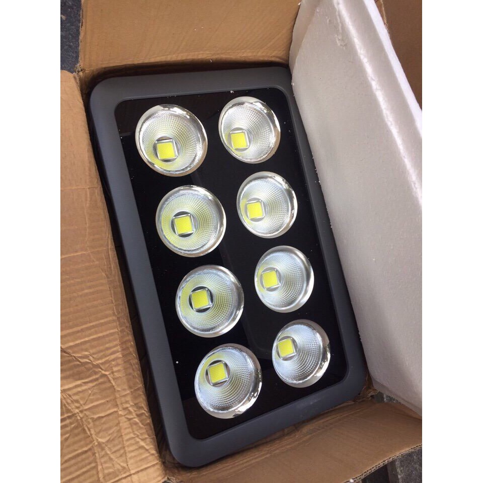 Đèn pha LED chóa phễu 400w siêu sáng