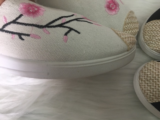 Giày vải/ giày slip on thổ cẩm/sọc/đầu lâu/hoa đào đẹp-siêu dẻo-hoạ tiết thêu 0007 | BigBuy360 - bigbuy360.vn