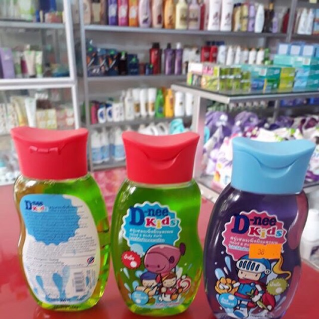 Sữa tắm trẻ em dnee 200ml thai land