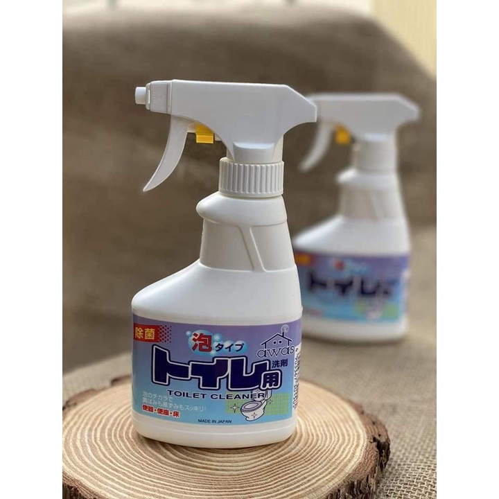 Chai xịt vệ sinh bồn cầu 300ml Rocket Nhật Bản  diệt khuẩn loại bỏ vết ố vàng hiệu quả