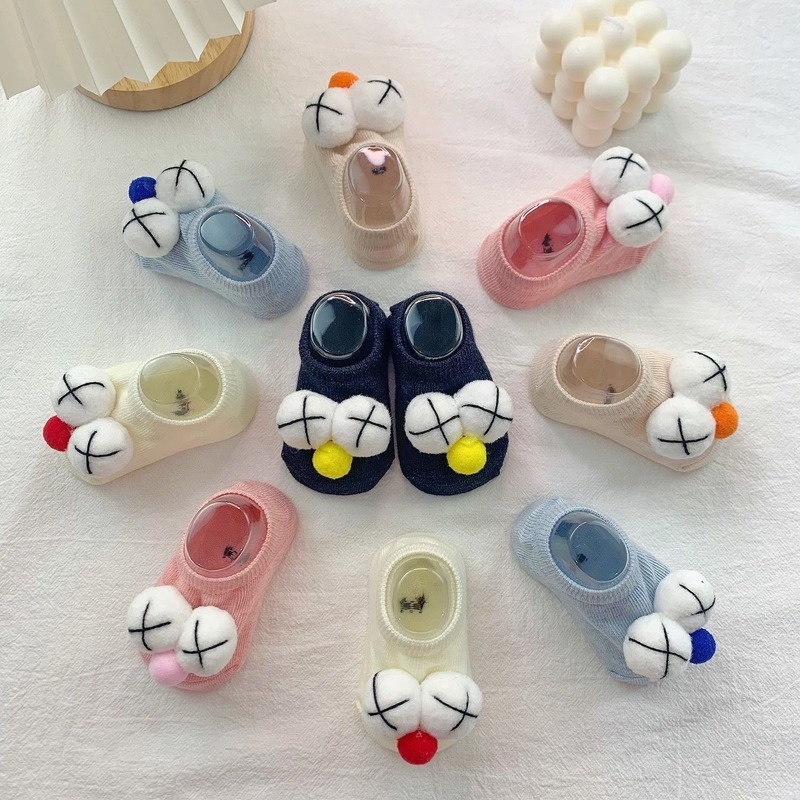 Tất hoạt hình 3D xinh xắn chống trơn trượt cho bé sơ sinh 0-3 tuổi