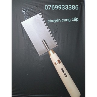 Bay Xây Vuông Lưỡi Thép 9x16,5cm Rãnh Răng Cưa Vuông cán gỗ.gia mỹ