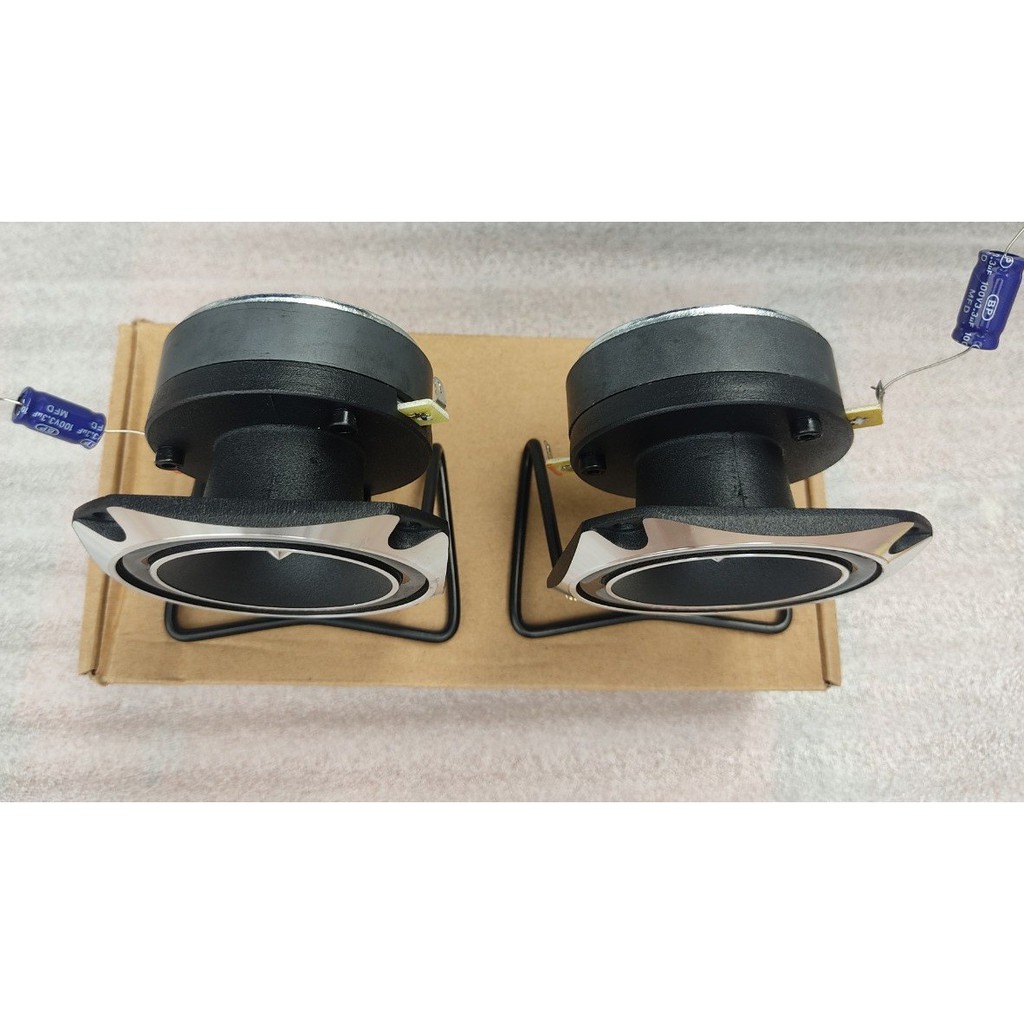 2 LOA TREBLE RỜI + 2 TREBLE PIONERR TITAN VUÔNG KÈM CHÂN VÀ TỤ 3.3mf Xịn