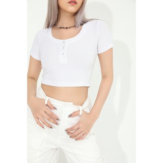 Áo croptop cổ tròn BLMDE