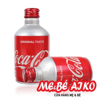 Coca - Cola Nhật chai 300ml nắp vặn