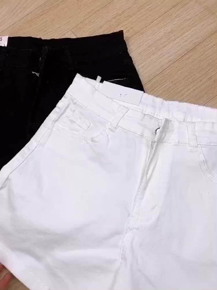 Quần short jean nữ đẹp cạp cao vải bò co giãn đen trắng cao cấp Hàn Quốc Q044
