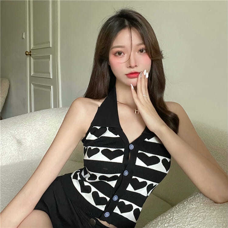 Áo Hai Dây Dệt Kim Ôm Dáng Phối Hàng Nút Phong Cách Hàn Quốc