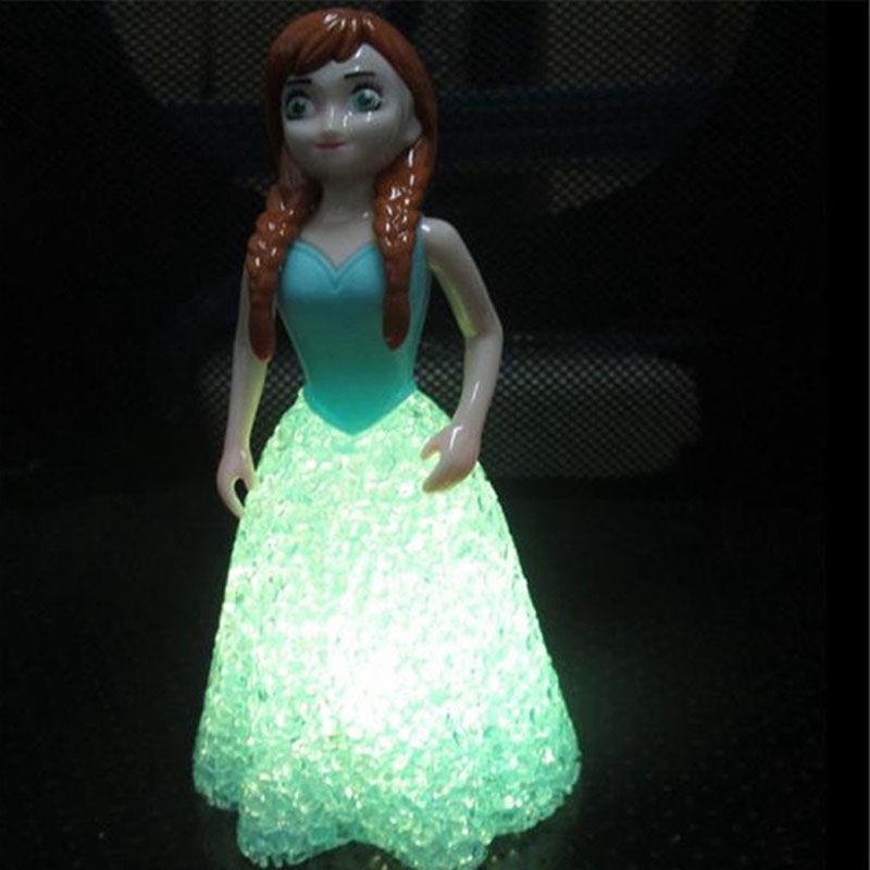 Búp Bê Công Chúa Elsa Trong Phim Frozen Có Đèn Led