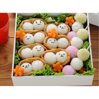 Khuôn lắc cơm bento tạo hình tròn kèm thìa