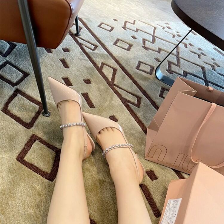 Giày Cao Gót Da Bóng Mũi Nhọn Đính Đá Thời Trang Xuân Hè 2022 Cho Nữ Lưng