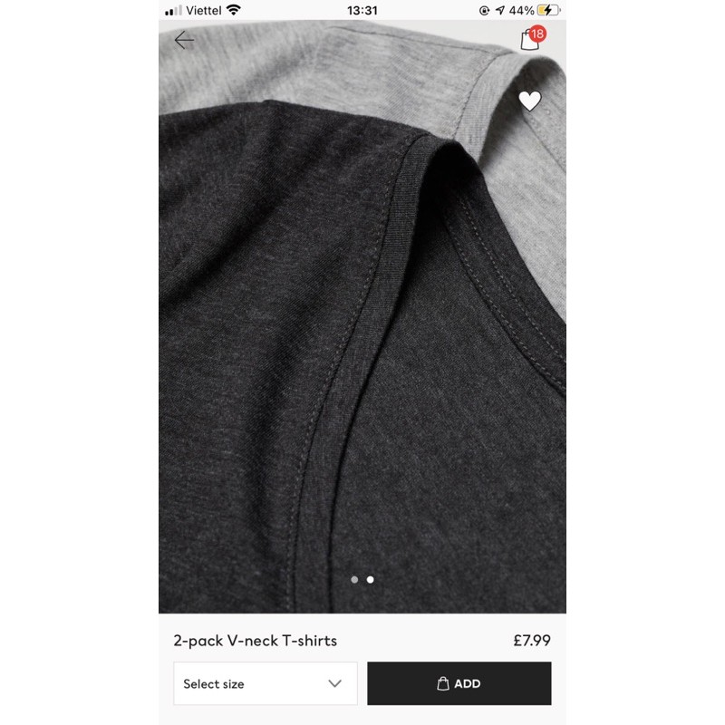 Set 2 áo cổ tim H &amp; M