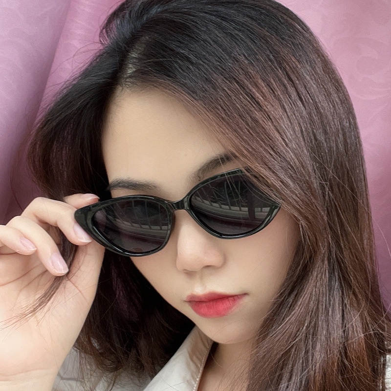 Kính Mát Chống Tia UV400 Nhiều Màu Sắc