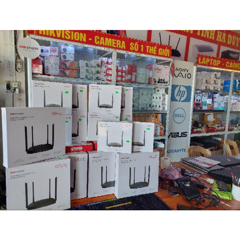 Phát Wifi  HIKVISION DS-3WR12C 2 râu /4 râu