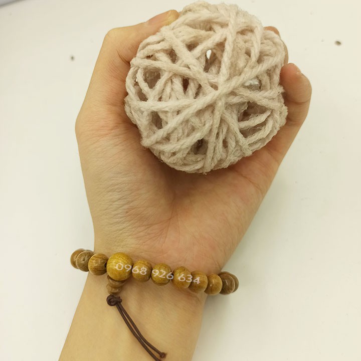 Vòng phong thủyFREESHIPVòng đeo tay gỗ 8 ly mang lại may mắn, tài lộc