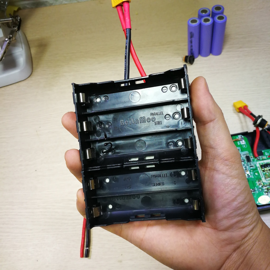 Bộ xả xả bảo vệ pin 5S, tháo dời thay thế pin dễ dàng có tích hợp cảm biến nhiệt và báo dung lượng