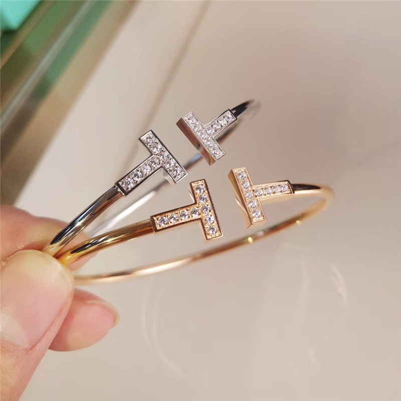 Vòng Tay Hợp Kim Mặt Chữ T Đính Đá Thời Trang Cho Nữ
