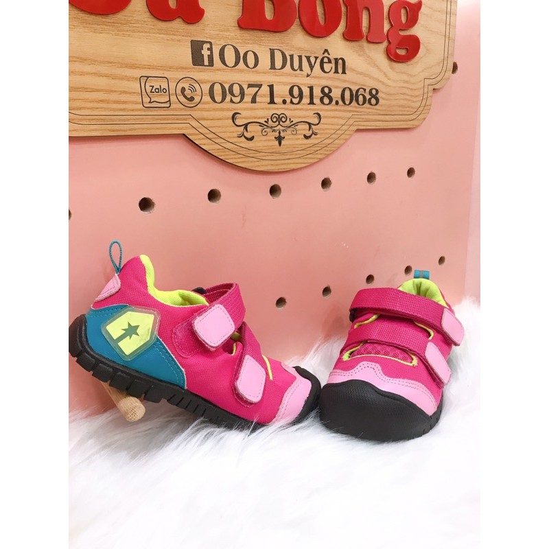 Giày si cho bé gái.