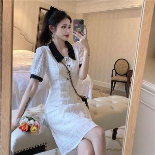 [Sẵn] Đầm váy trắng cổ đen siêu xinh