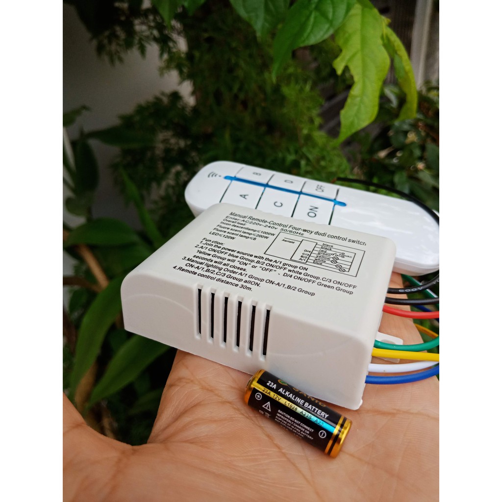 Công tắc điều khiển từ xa không dây sóng RF 4 cổng xuyên tường-kèm pin remote