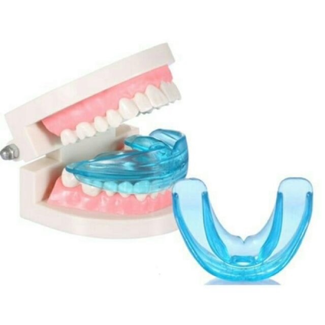Hàm TRAINER T4K Úc - dụng cụ chỉnh răng tại nhà hàng chuẩn