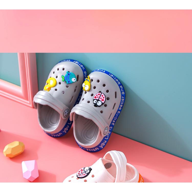 Dép siêu nhẹ cho trẻ bằng Nhựa EVA cao cấp có sticker dễ thương cho bé từ 6th đến 3 tuổi -LUCKY SHOES VN - LK35