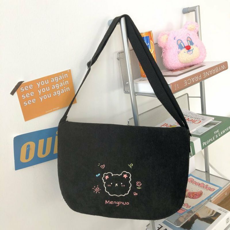 Túi đeo vai đeo chéo vải nhung gân hình gấu thêu ulzzang - GẤU CHÉO
