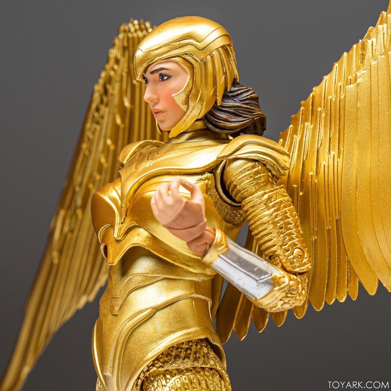 ( Hàng có sẵn ) Chính hãng McFarlane Wonder Woman 1984 Golden armor