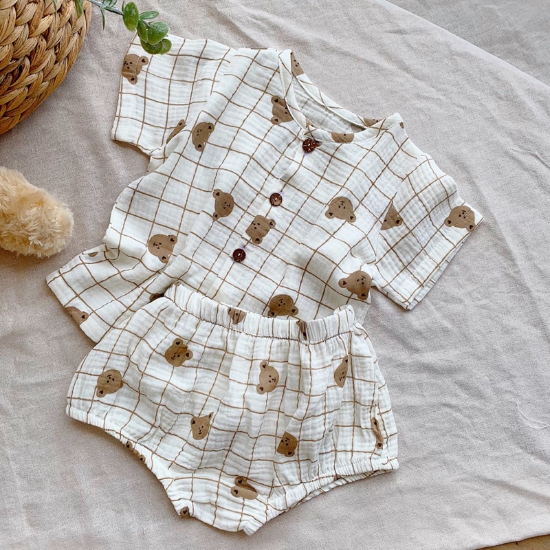 Bộ xô muslin quần chip mềm mịn hoạ tiết gấu hổ cho bé( hàng thiết kế)