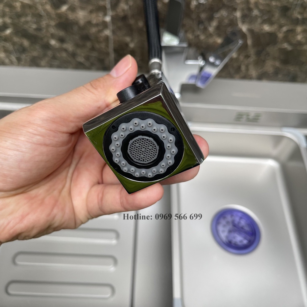 Combo chậu rửa chén 1 hố nano6845 kèm vòi rút dây nóng lạnh vuông cao cấp P8414