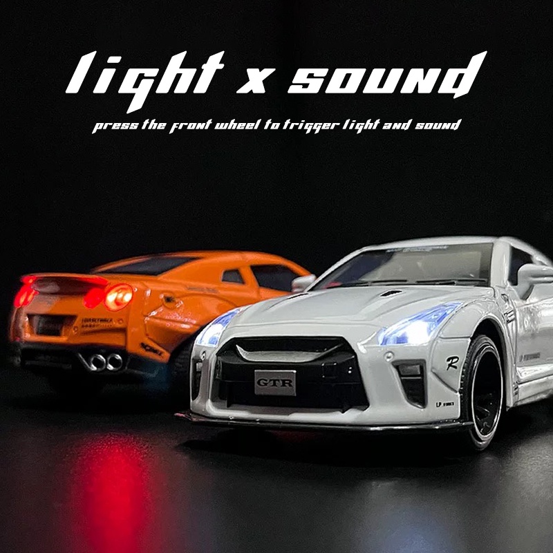 Mô Hình Xe Hơi Nissan GTR Bằng Hợp Kim Tỉ Lệ 1: 32