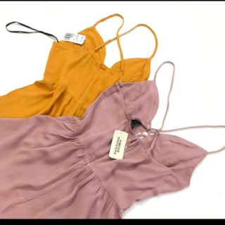 Jumsuit xuất dư (2 màu)