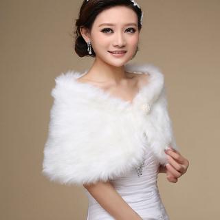 Áo Khoác Lông Trắng Cho Cô Dâu