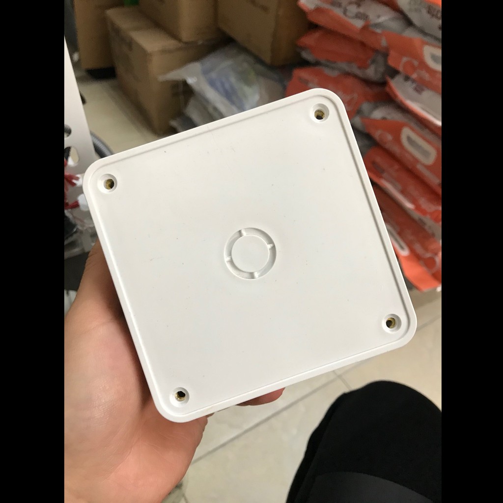 Hộp Kỹ Thuật Lắp Camera Quan Sát Chống nước mưa, nắng | BigBuy360 - bigbuy360.vn