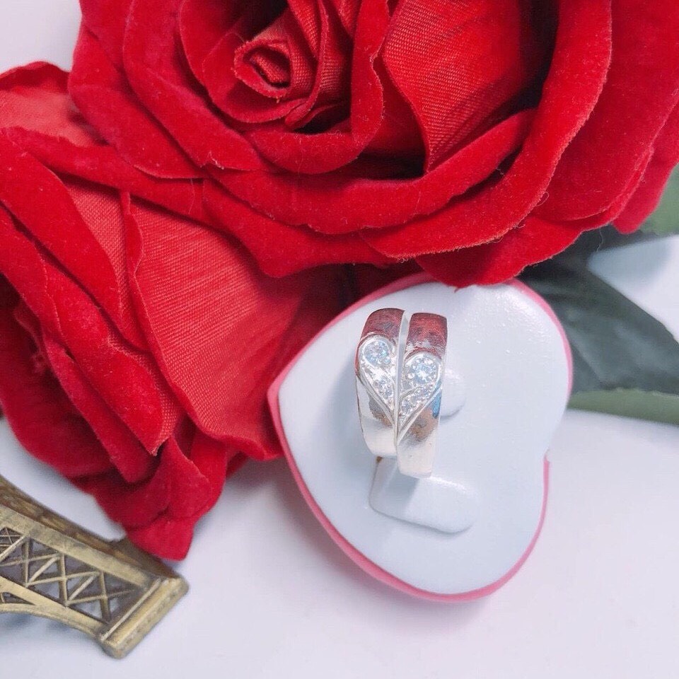 Nhẫn đôi nhẫn cặp nhẫn tim ghép đính đá chuẩn bạc ta cao cấp - Kho sỉ bạc Nhất Linh