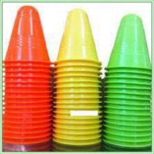 Cốc dẫn đường trượt Patin, ván trượt cho trẻ em người lớn đủ màu sắc cốc trượt patin nấm chiến thuật bóng đá