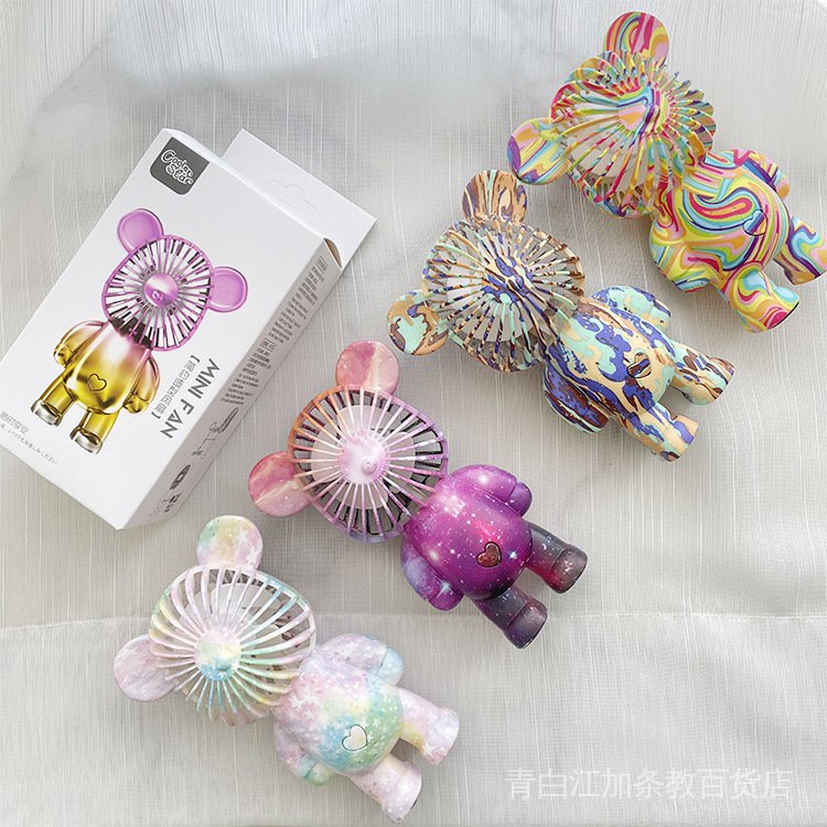 Quạt mini tích điện cầm tay hình gấu Bearbrick siêu dễ thương có cổng sạc USB
