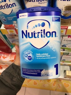 Sữa Nutrilon Séc - hàng xách tay